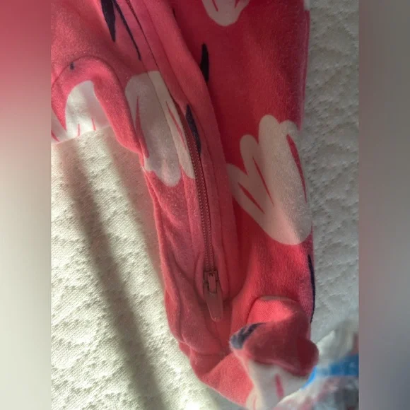 Carter’s newborn one piece with footies Sleep wear - Picture 9 of 11